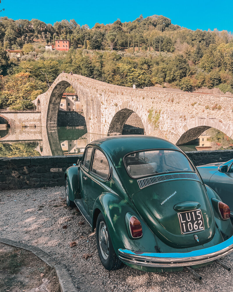 car by devil's bridge Lucca