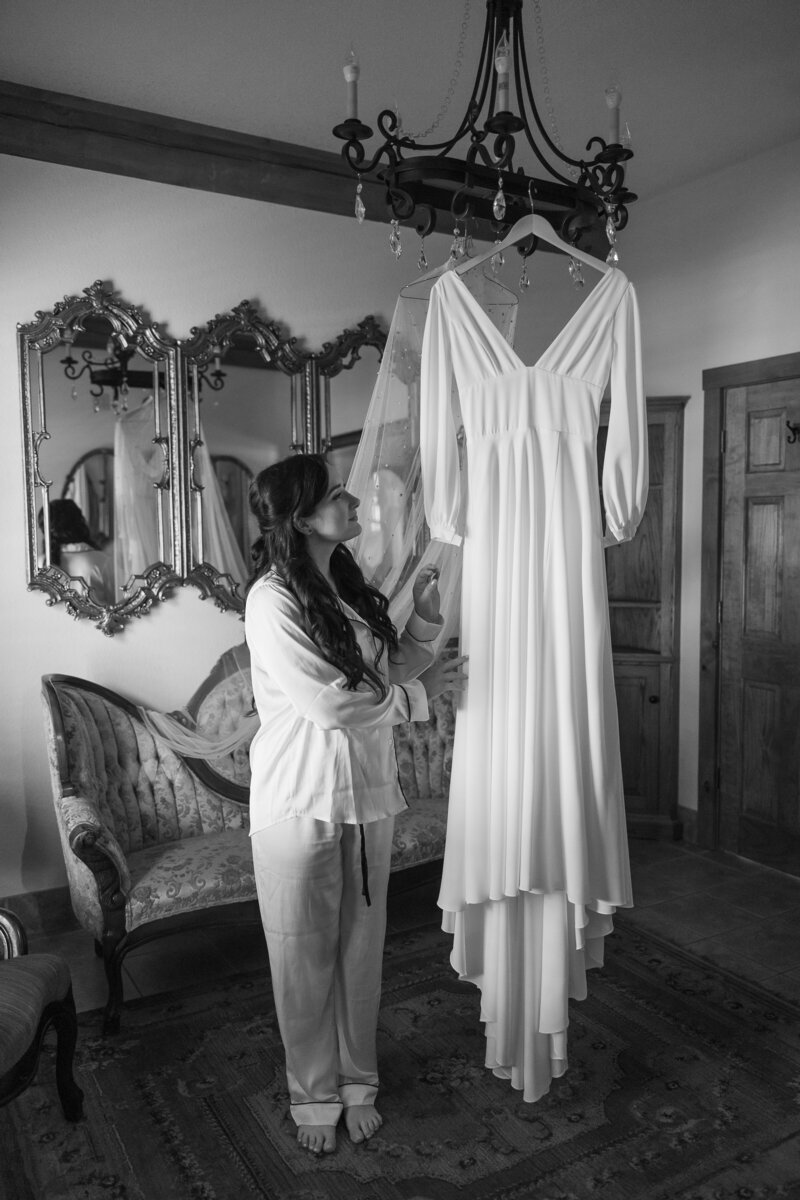 SARA AND DALTON-0341-2