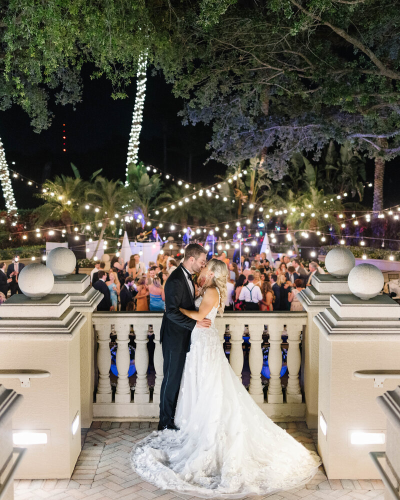 15 The-Club-at-the-Strand-Naples-Florida-Destination-Wedding