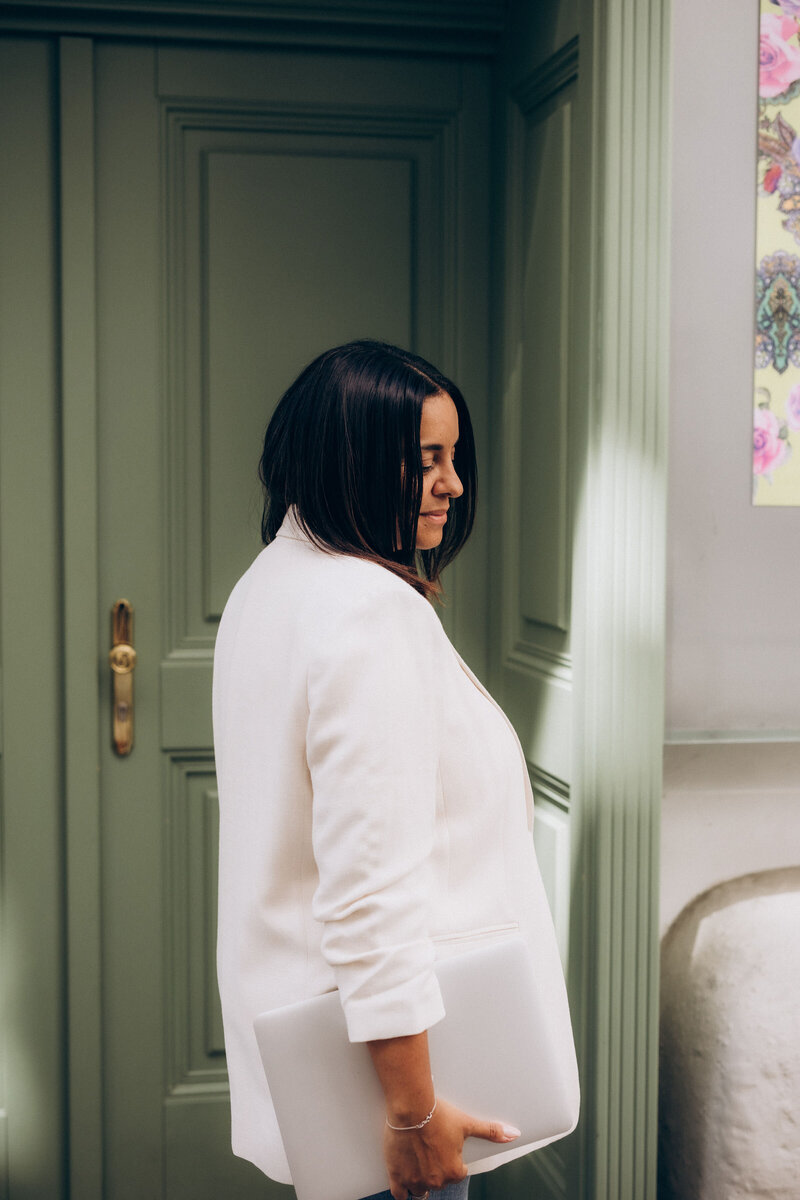 atelier jouan - free brand and website  audit - premium - sohisticated -brand and website design for women  (57)