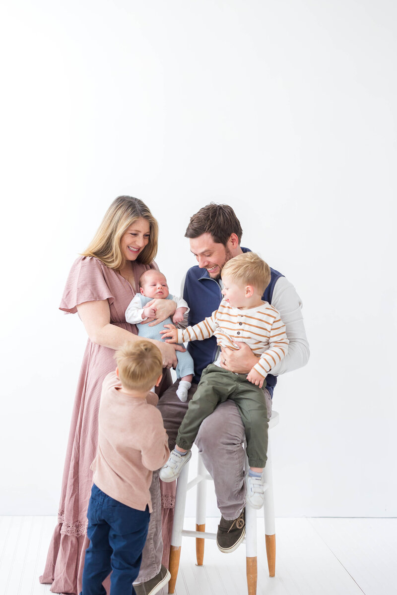 jordan-summer-photography-timmel-family- tampa-florida-family-studio-portraits-13