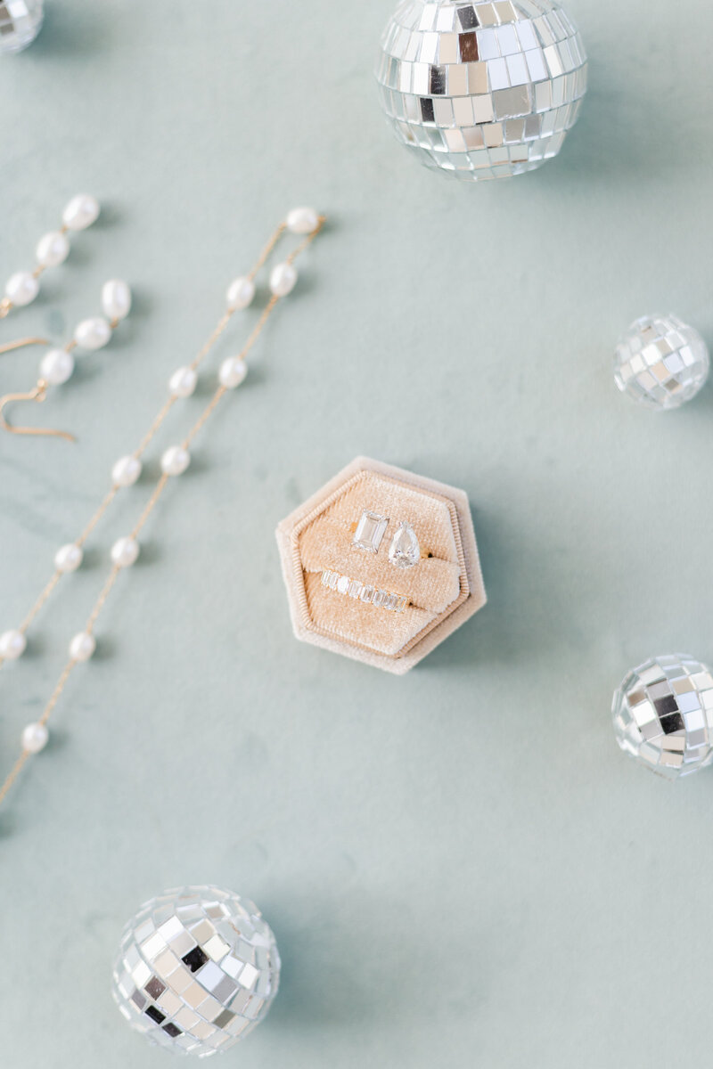 Wedding Details, The Avenue Wedding