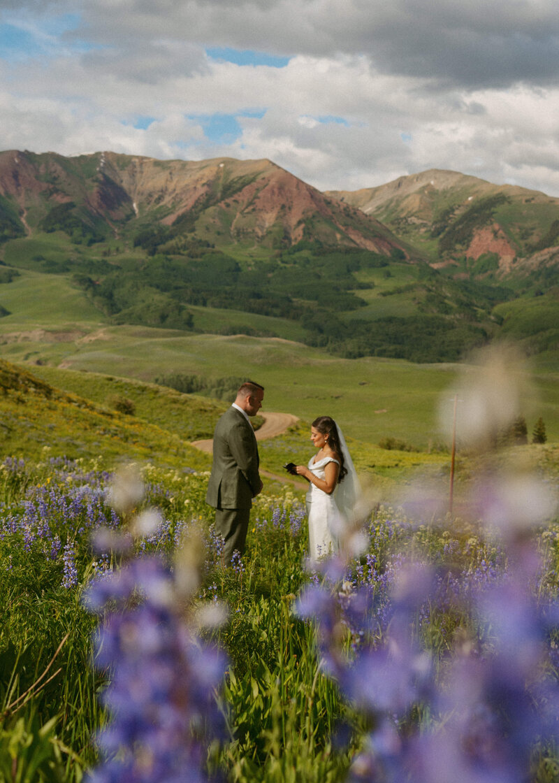 Colorado-based elopement and micro-wedding photographer 42