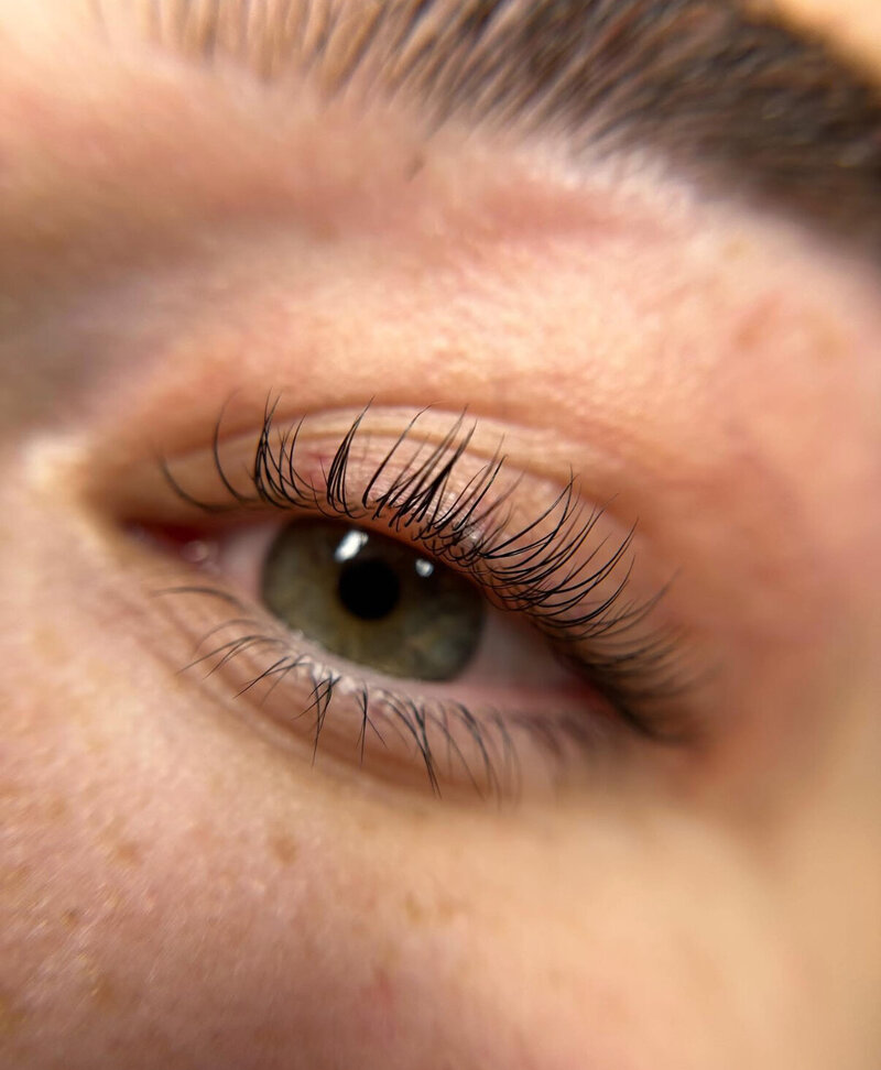 Natural lash lift results - lifted & curled lashes