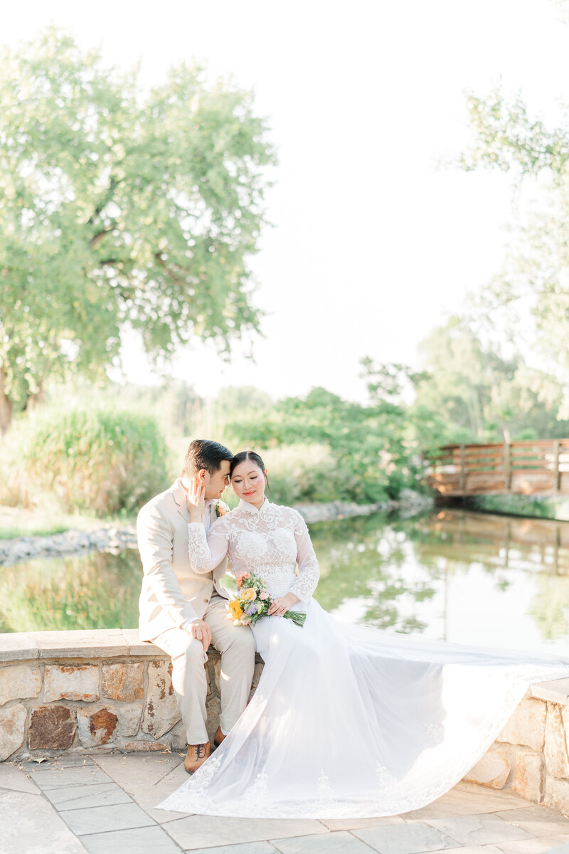 Hudson Gardens and Events Center Littleton Colorado Summer Wedding Elena Spraguer Photography 0048