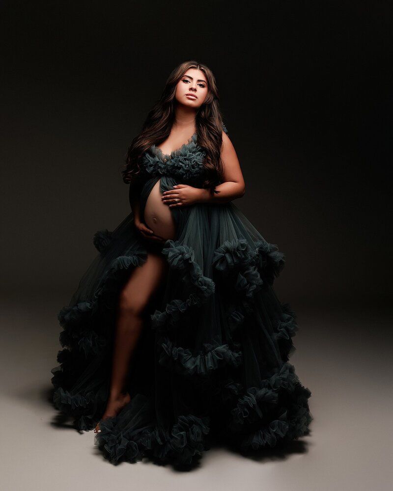couture maternity photos austin