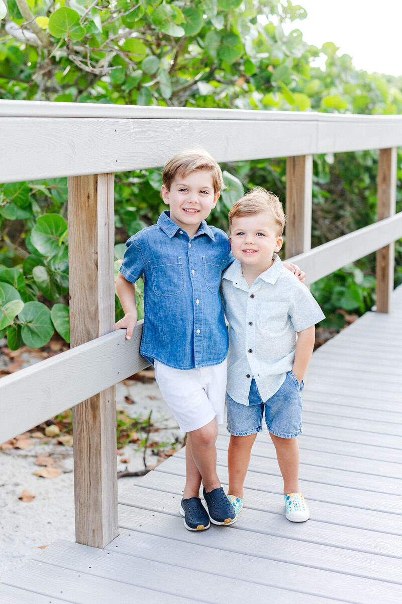 jordan-summer-photography-tampa-wedding-photographer-danielle-family17