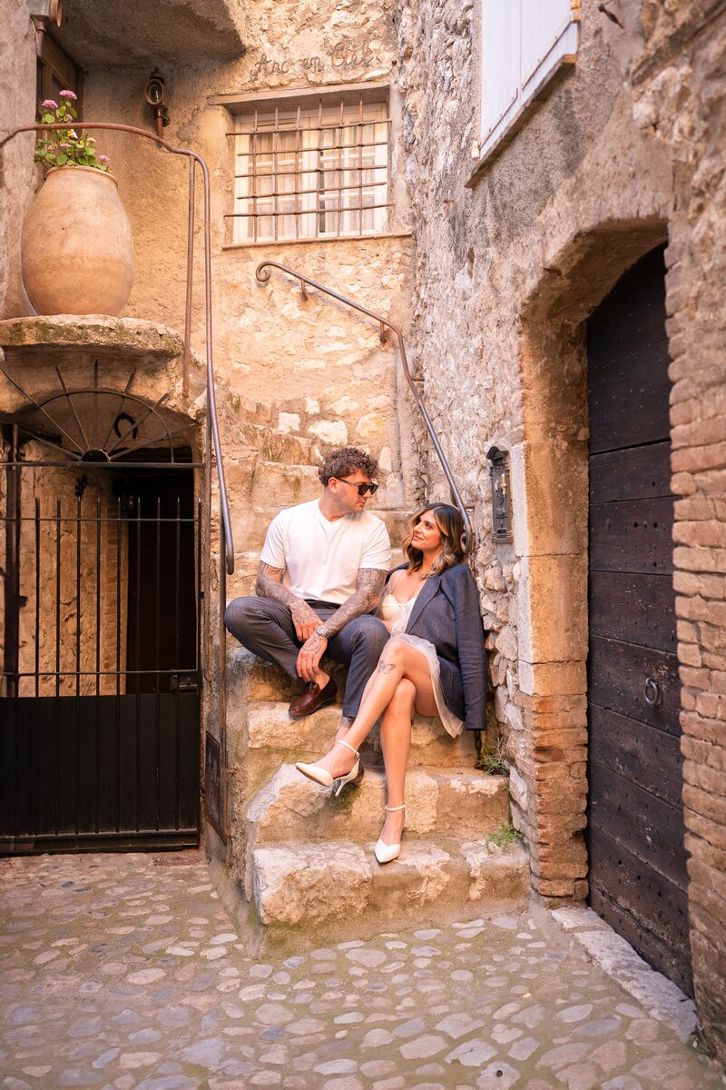 vence_couple_photoshoot_engagement_photographer