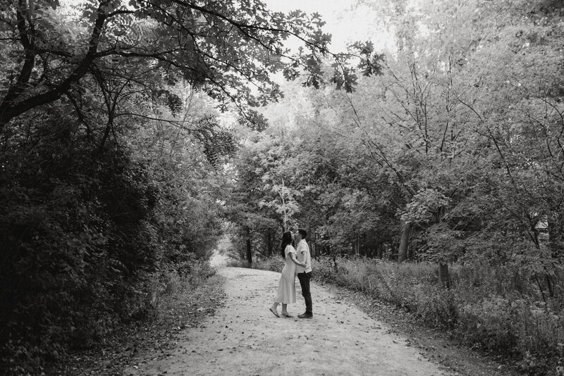 iowa city wedding photographer