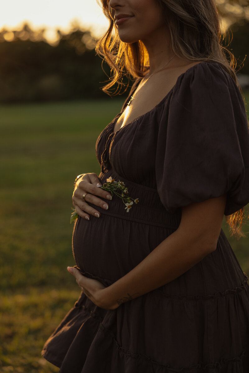 alohaubreyphotography_field_florida_maternity_greenery_pregnancy_photos-46 copy