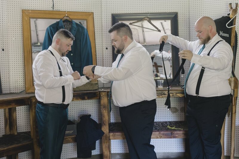 Timeless Tales Creatives - Fine Art Edmonton Wedding Photos at Tangled Roots Wedding Venue (3)