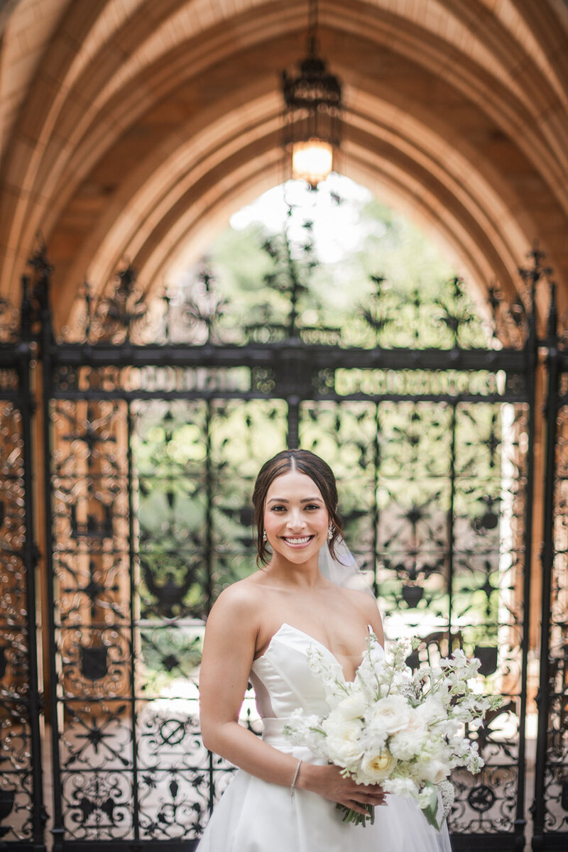Tyde at Walnut Beach Romantic and Timeless Summer Wedding