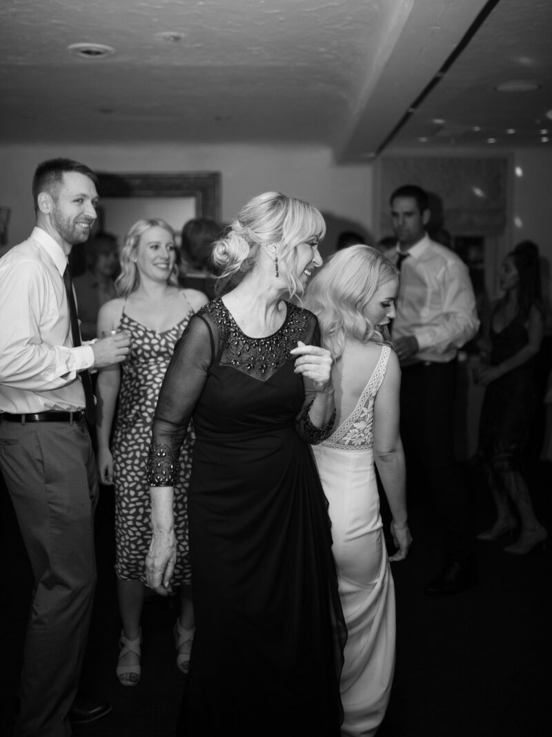 Josiah-Ryland-Wedding-Auberge-Du-Pommier-Toronto-Resaurant-a_13