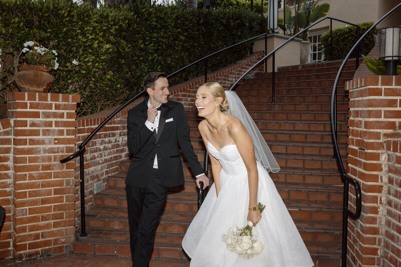 San Diego Wedding Photographer, La Jolla wedding shot by Laura Burns Photography and Videography