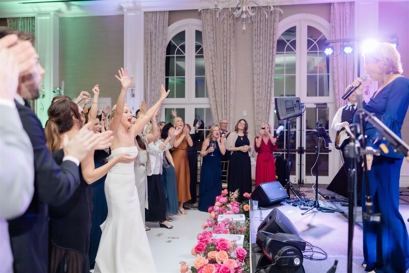 Wedding reception at the country club of Orlando by orlando wedding photographer 