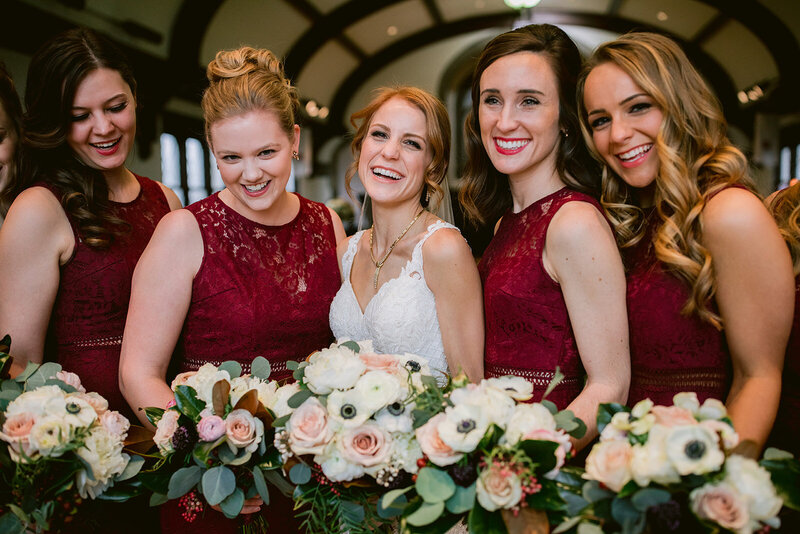 bride-and-bridesmaids-lake-forest