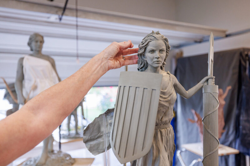 h.bts.Laurie-Barton_sculpture-shoot0304-scaled (1)