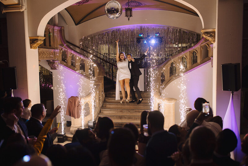 Estes Park Wedding Photographer Denver Wedding Venue Planner Della Terra Mountain Top Fall Colorful Wedding Liz Osban Photography Black Canyon Inn Wyoming Wedding Photographer Elopement Engagement 92
