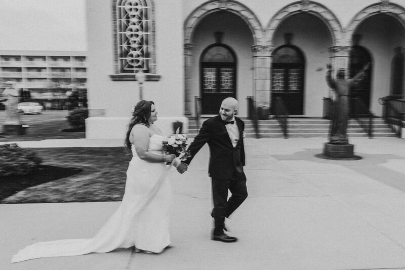 Kayla, your new Philadelphia wedding photographer and wedding day bestie