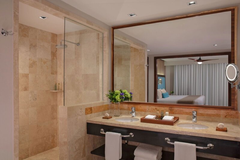 Dreams Jade Preferred Club Bathroom