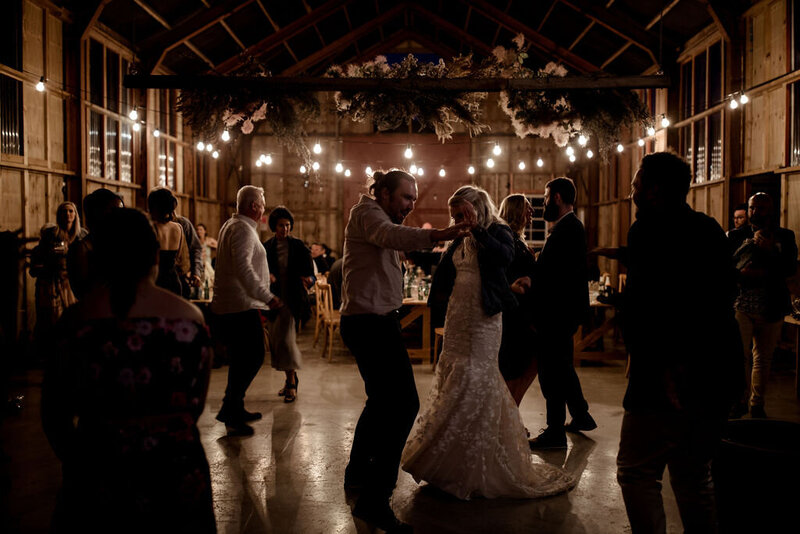 Nicki+Matt-mcgraths-estate-12-december-2020-auckland-3797