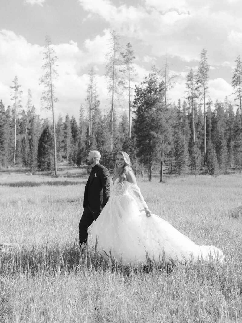 Devils-Thumb-Ranch-Wedding-Photographer-0036