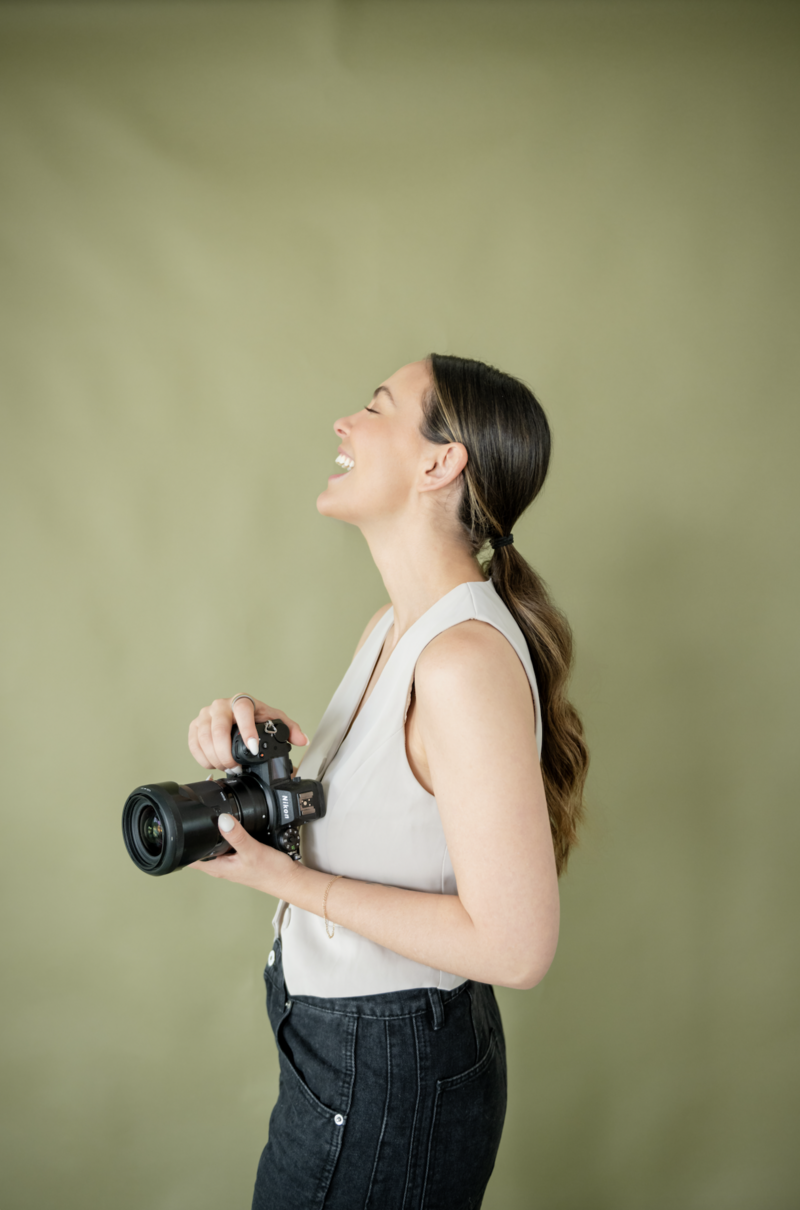 Allie Goodspeed is a wedding photographer based out of Austin, Texas serving Texas and beyond.