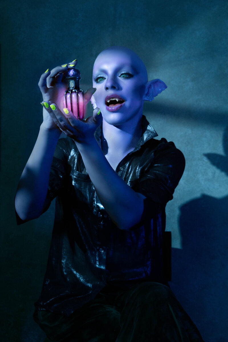Midnight_Miracle_Frightfully_Flawless-2479-Motion
