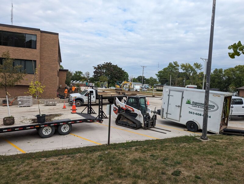 Commercial-landscaping-hardscape-services-cedar-rapids-iowa_20230915_211318568