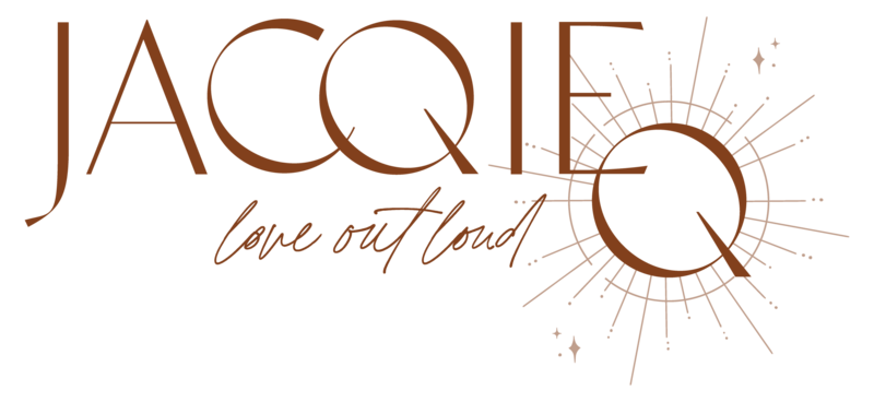jacqie q photography logo