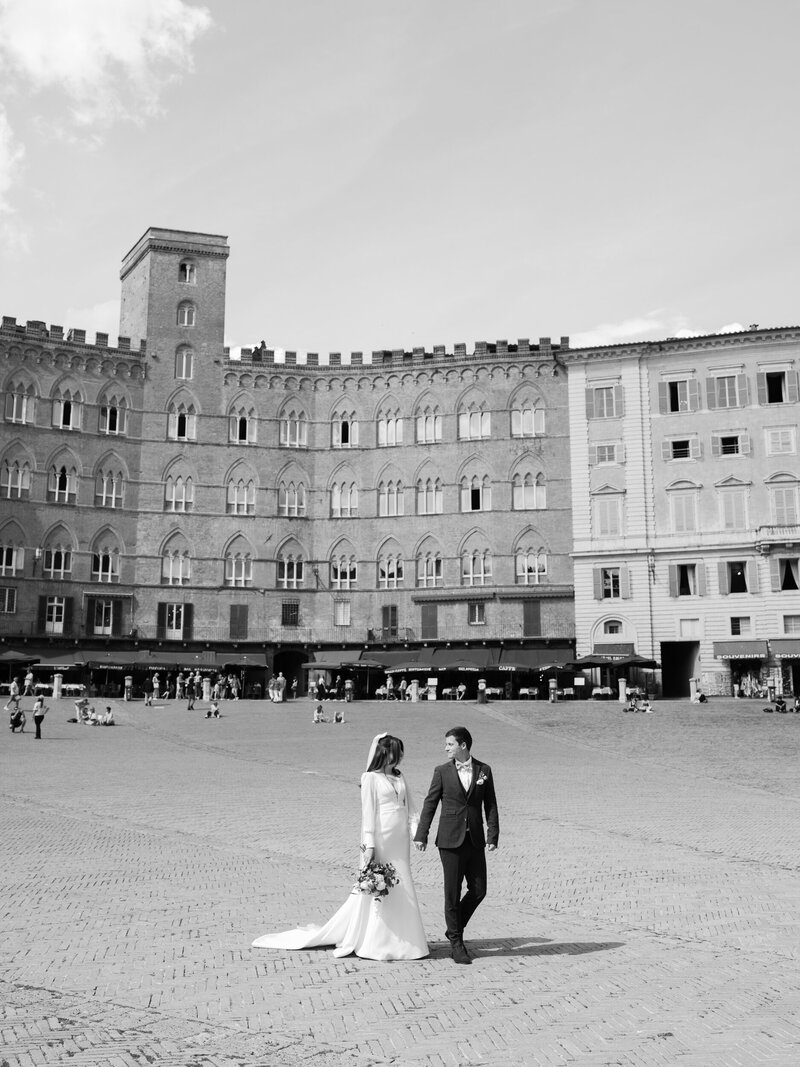 Sheri McMahon - Villa Catignano Tuscany Siena Italy by Fine Art Film Destination Wedding Photographer Sheri McMahon-34