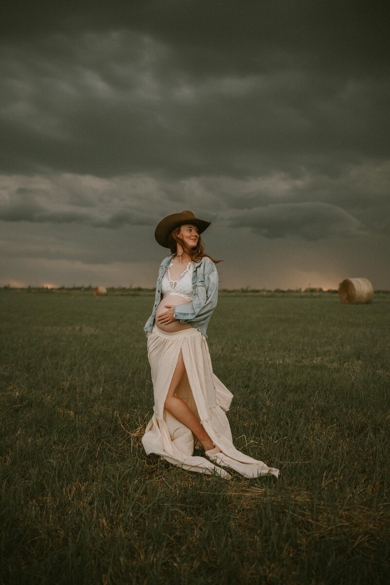 Tacoma Maternity Photographer