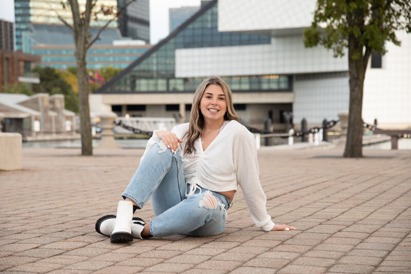 ClevelandOhioSeniorPhotosPositivelyPortraits23