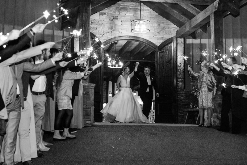 Blue Mountain Vineyards Wedding Dahlonega GA_Katelyn Shelley Photography-1 (202)