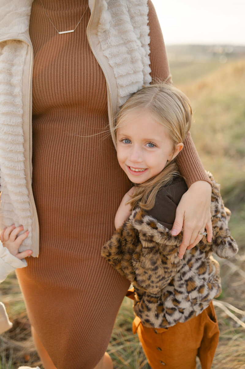 Fall-FamilyofFive-EdenPrairie-Bloomington-Minnesota-RelaxedFamilyPhotographer9