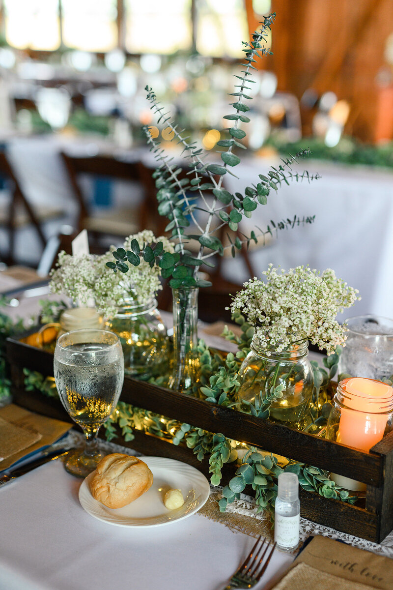 farmin-bettys-wedding-wisconsin-the-paper-elephant-0117