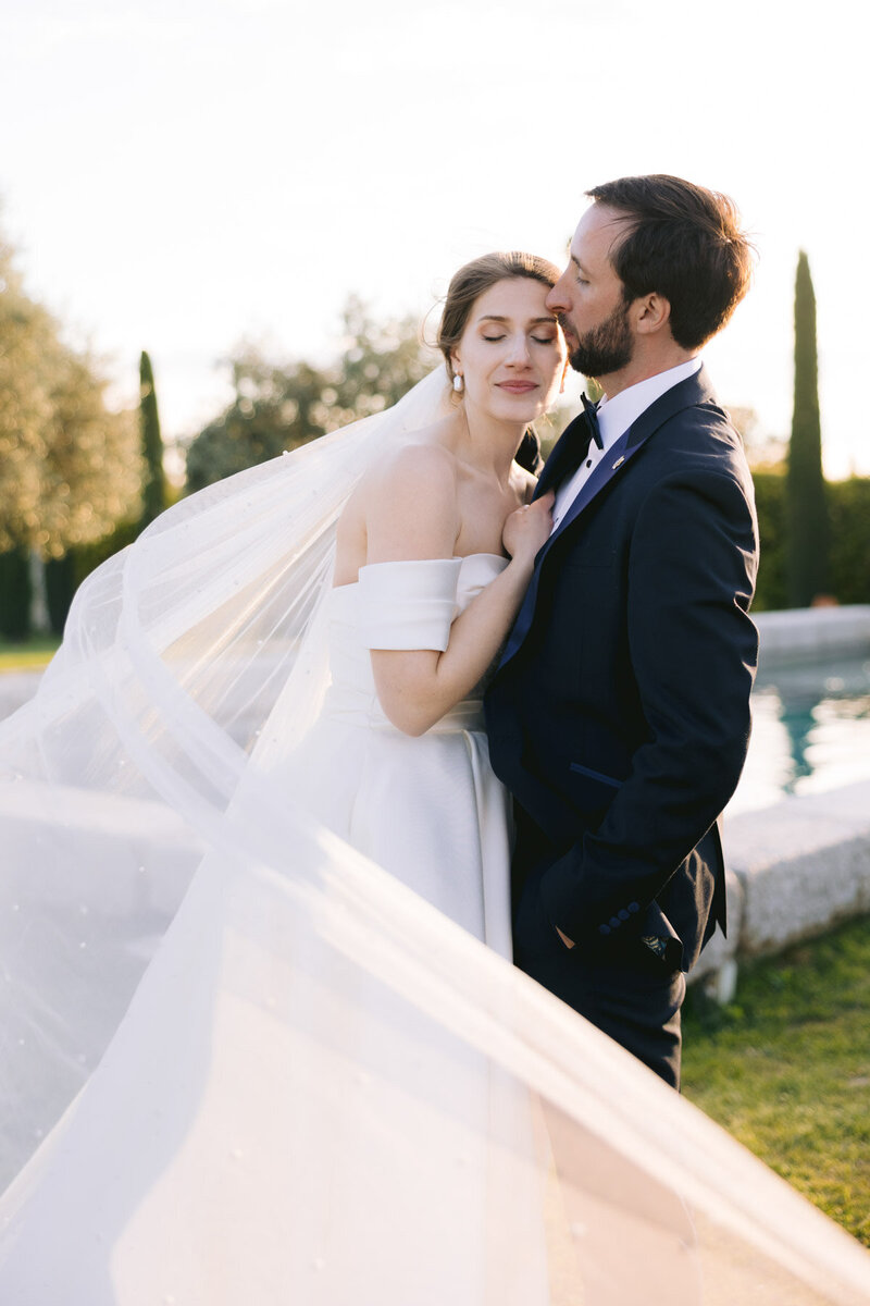 French wedding photographer Domaine de Sarson Grignan-095