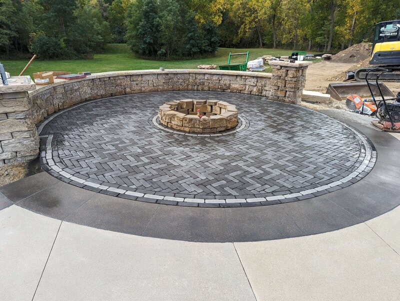 Cedar-Rapids-Manchester-Iowa-Lawn-care-Landscaping-Hardscape-Supreme-Green-_20230926_173309082