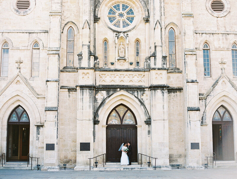 Hawaii church wedding photographer31