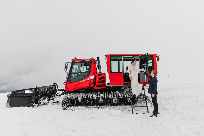 Silcox-Hut-Mt-Hood-Ski-Elopement-2