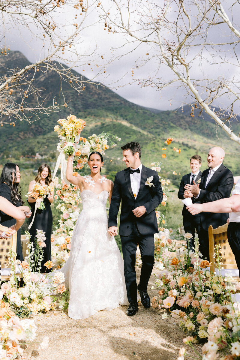 Santa Barbara, California Luxury Destination Wedding - Hunter Hennes Photography_0016