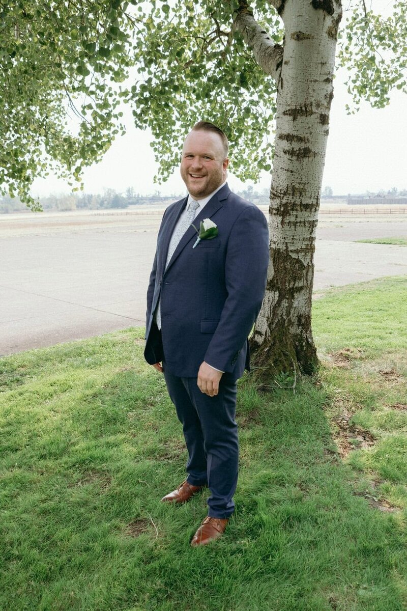 classic-and-documentary-style-wedding-photography-295