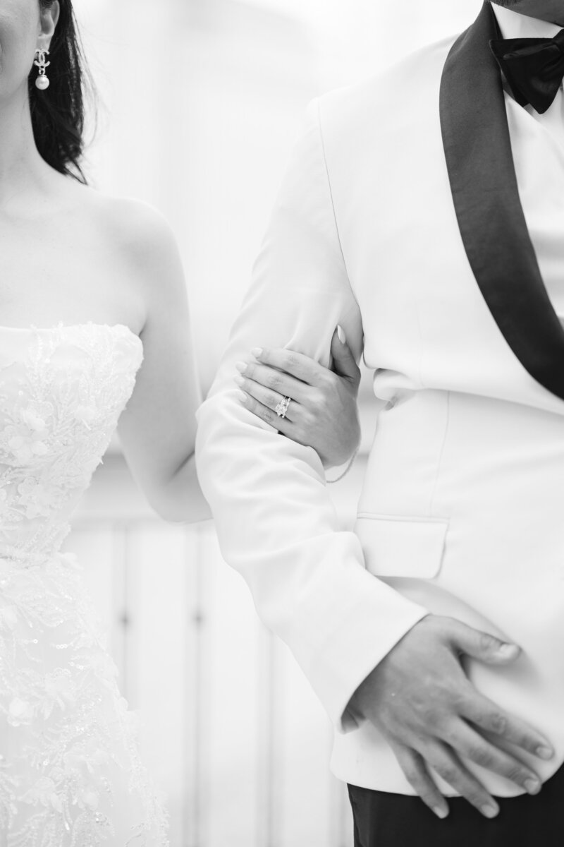 Black and White elegant wedding photography