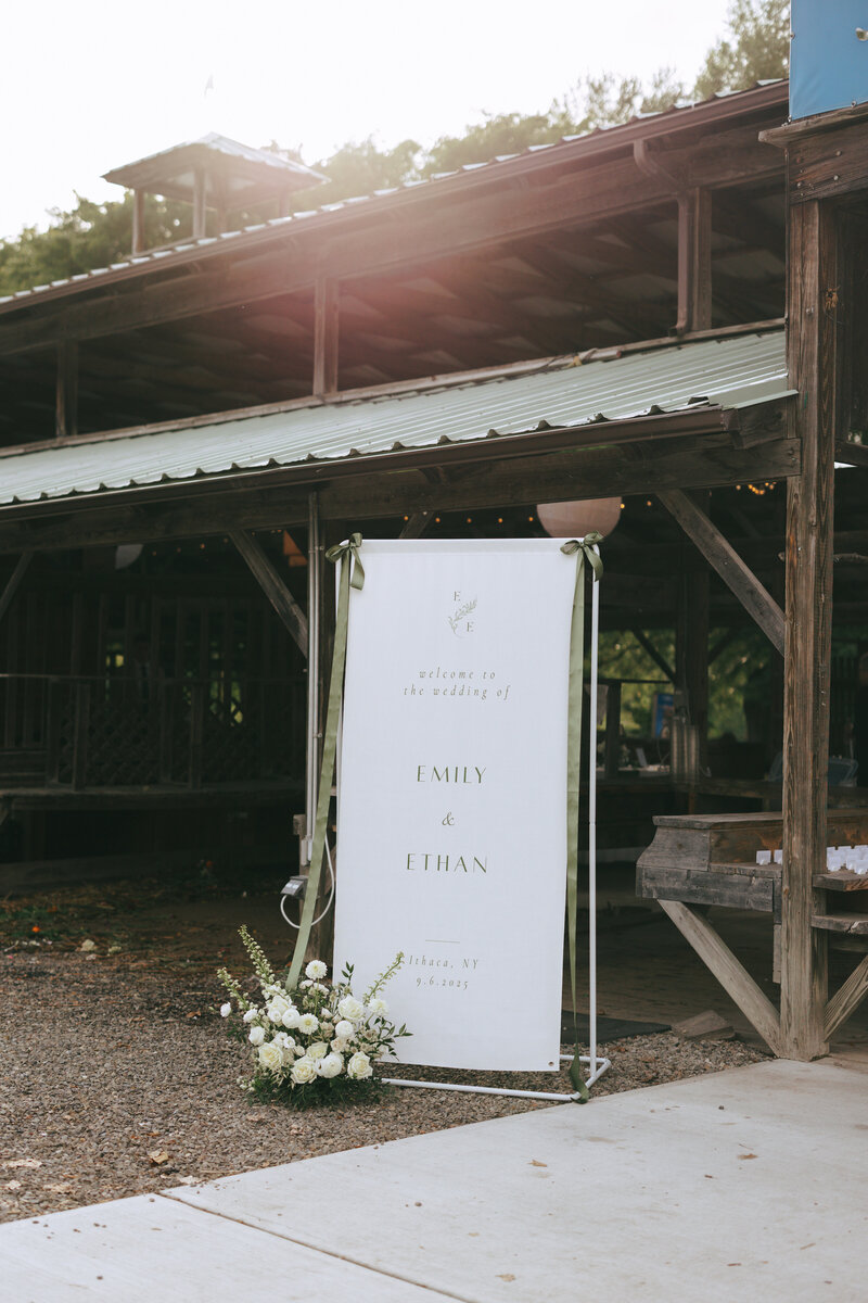 Emily+Ethan-SneakPeek-50