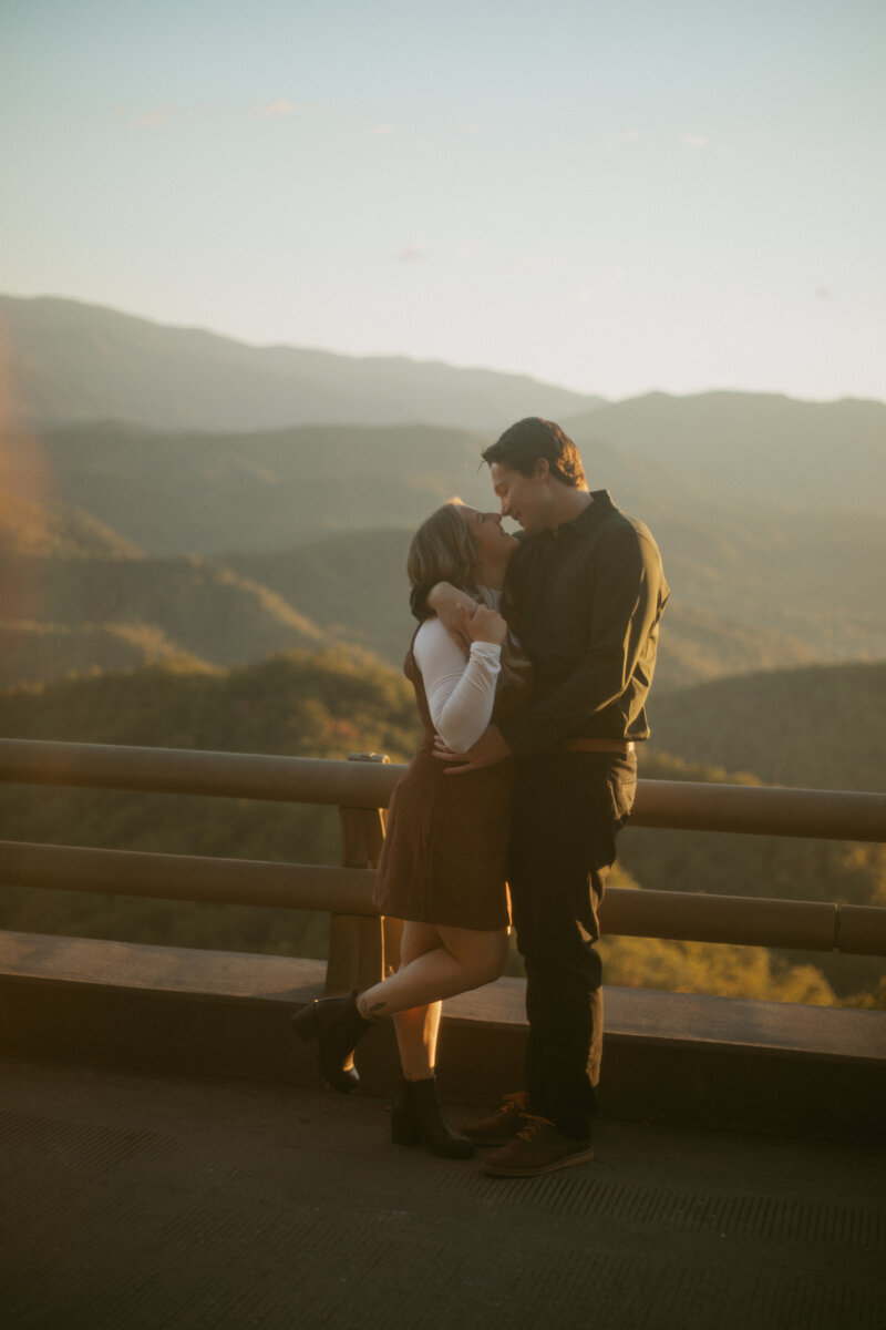 Couples photos in the great smoky mountains