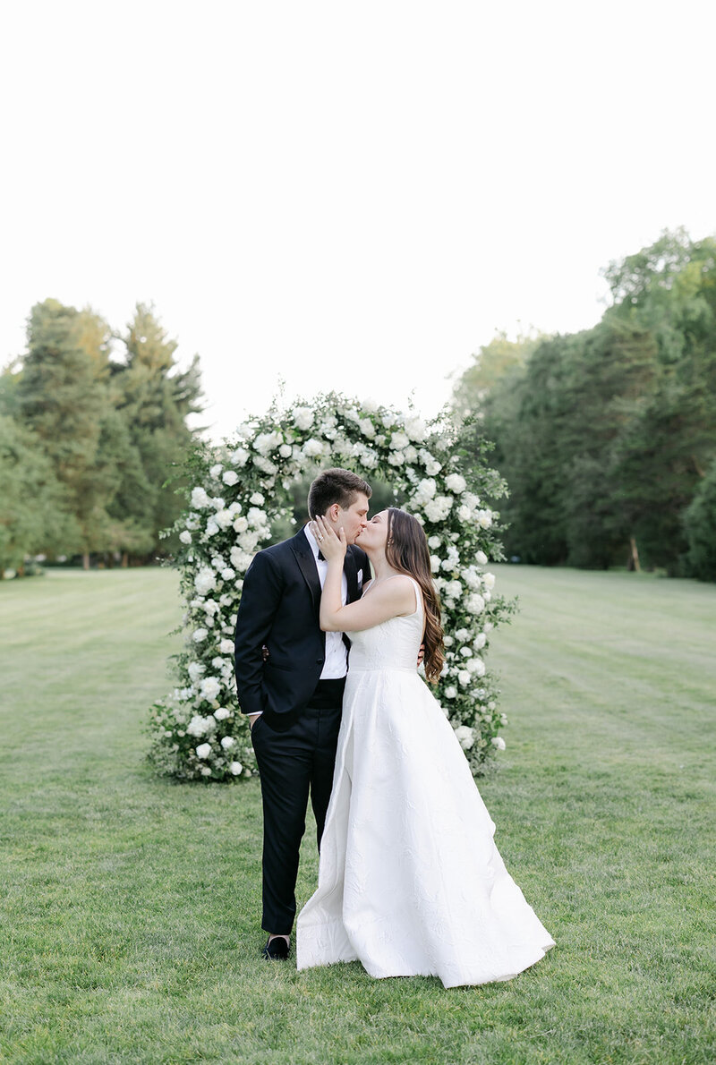 wadsworth-summer-wedding-bride-groom