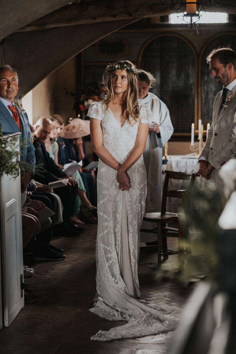 Lauren Knuckey Photography Surrey Wedding Photos-2