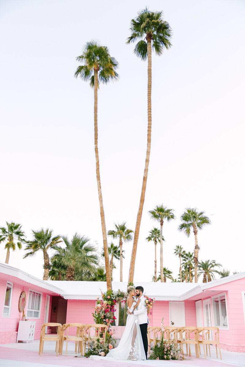 Palm Springs Trixie Motel wedding- California wedding photographer