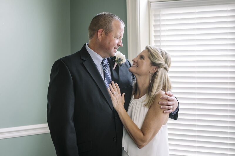 Bride and Groom Wedding Ceremony in St Louis