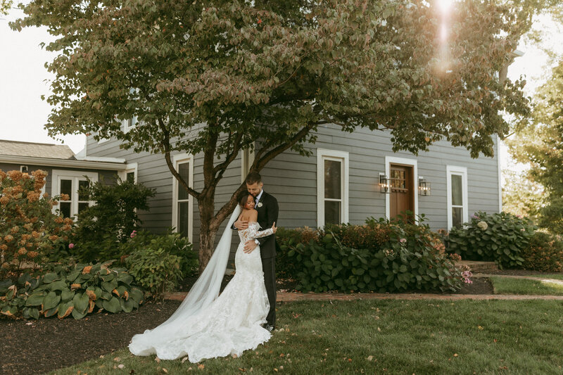 mustard seed gardens indy indianapolis noblesville indiana wedding photographer bellagio florals something blue stylists-64